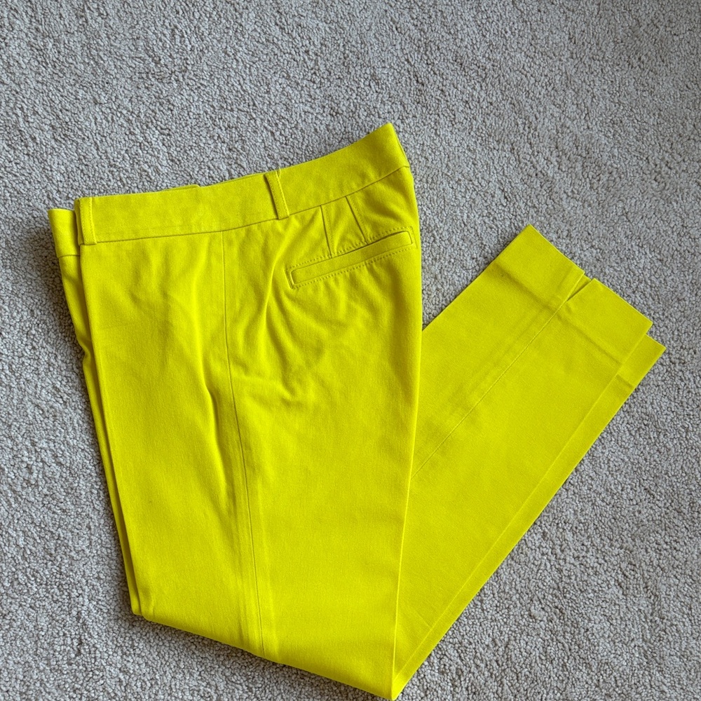 Bright yellow cropped pants